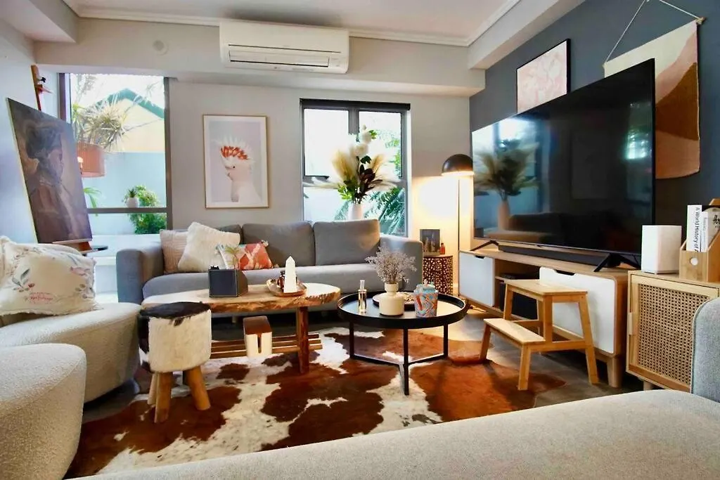 Pet Friendly St Johns Apartment 3 Bed 2 Bath 2 Carpark Brisbane Cbd