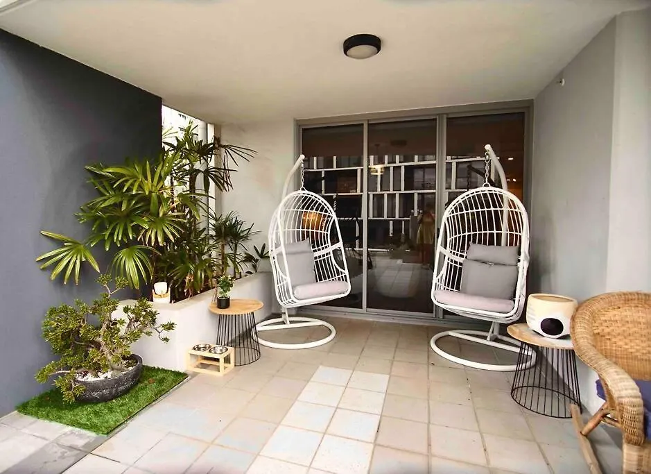 Pet Friendly St Johns Apartment 3 Bed 2 Bath 2 Carpark Brisbane Cbd
