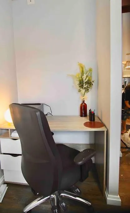 Pet Friendly St Johns Apartment 3 Bed 2 Bath 2 Carpark Brisbane Cbd